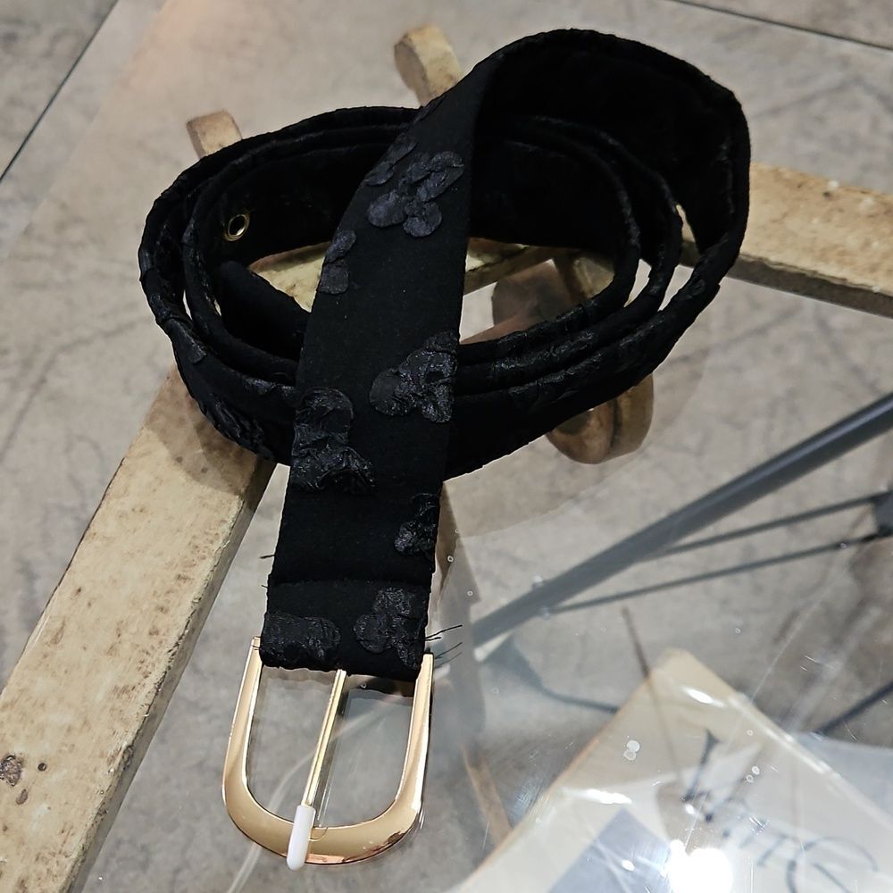 Elegant Black Floral Textured Fabric Belt with Gold Accents